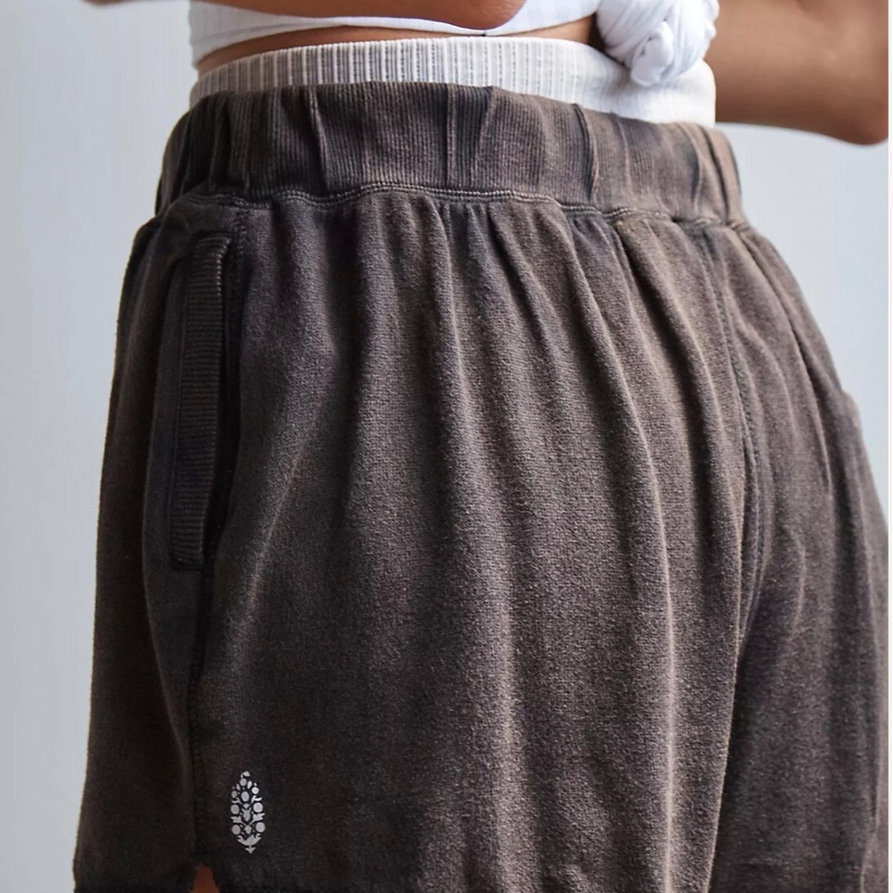 FP Wave Runner Shorts - Picture 3 of 4